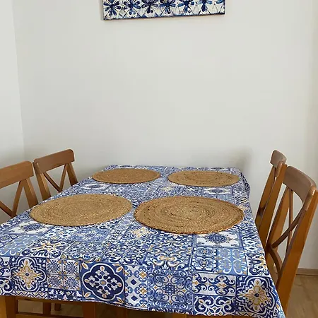 House Natura With Garden شقة بوويتش